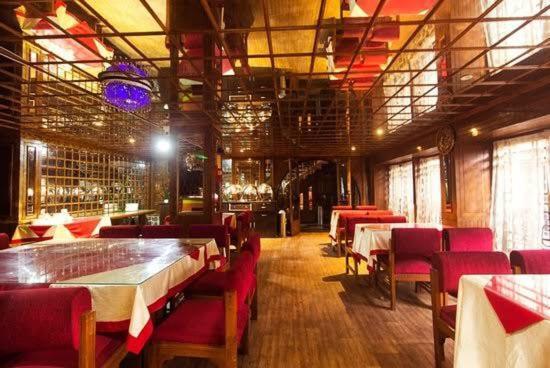 Hotel Valentino ダージリン エクステリア 写真